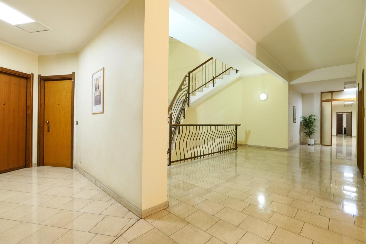 Milan - Duomo Luxury Apartment V エクステリア 写真